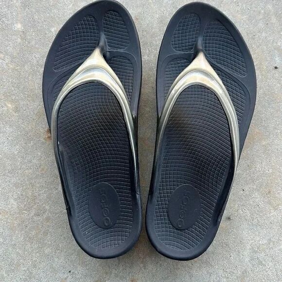 Oofos Oolala Black Recover Sandals Women’s 11 - Picture 8 of 8